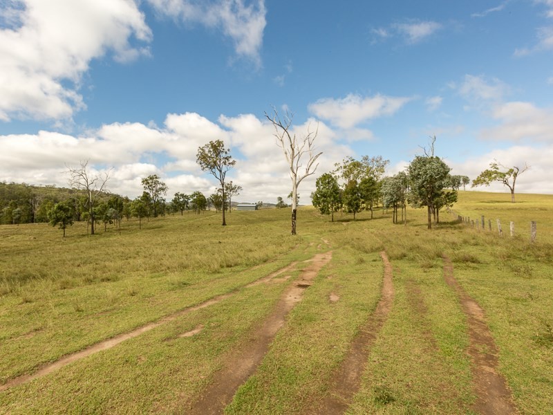 37 Maddern Road, Crows Nest QLD 4355