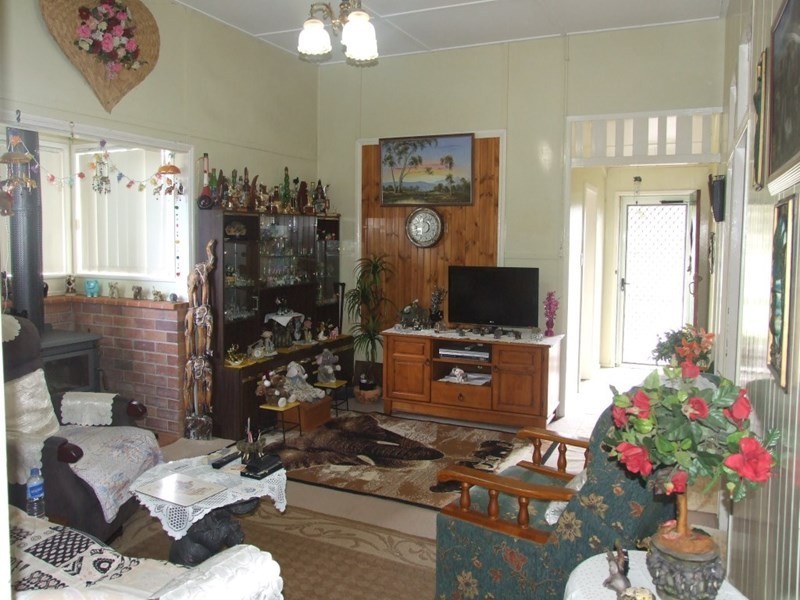 3 Lalor Street, Crows Nest QLD 4355