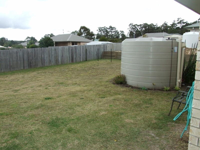 16 Naomi Drive, Crows Nest QLD 4355