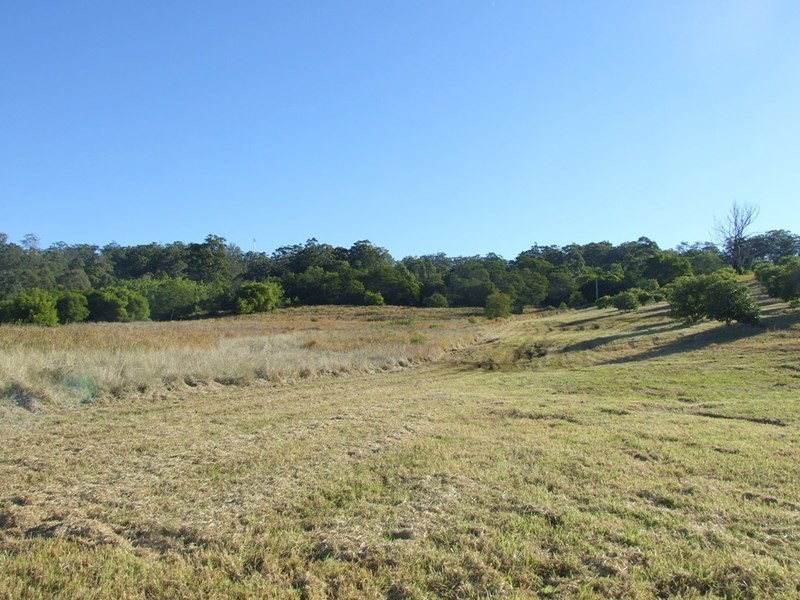 L47 Christy Road, Ravensbourne QLD 4352