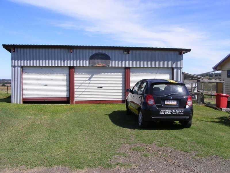 1009 Haden Crows Nest Road, Crows Nest QLD 4355