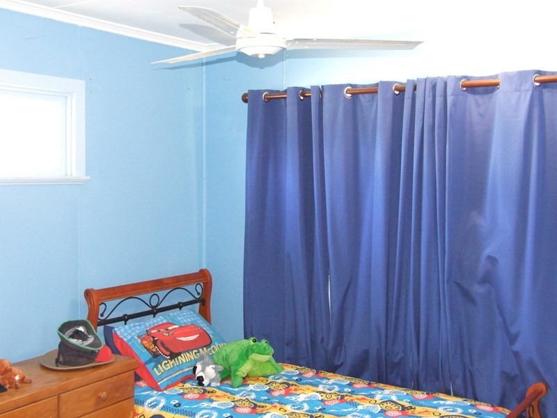 29 Railway Terrace, Crows Nest QLD 4355