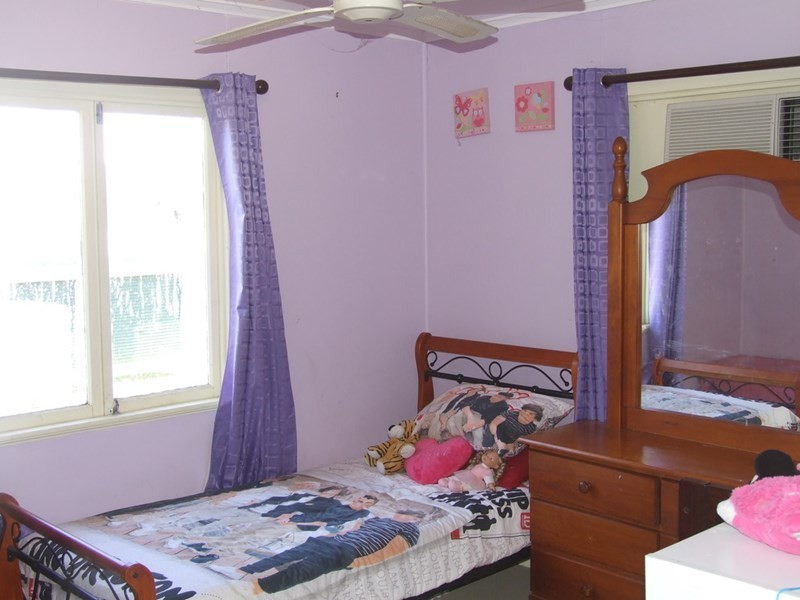 29 Railway Terrace, Crows Nest QLD 4355