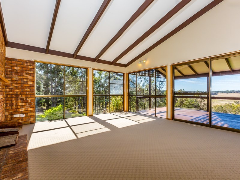 10 Towerpark Court, Crows Nest QLD 4355