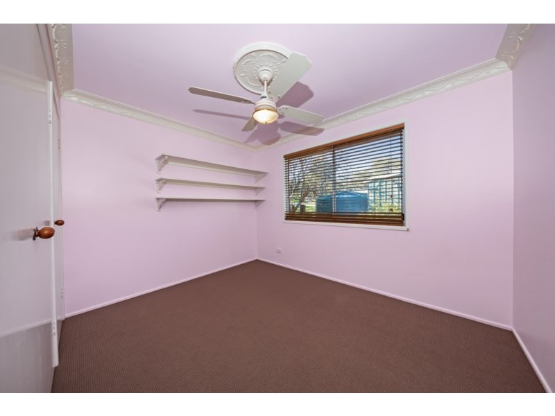 8 Pinnell Road, Crows Nest QLD 4355