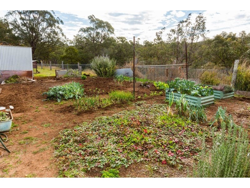 000 Three Mile Road, Crows Nest QLD 4355