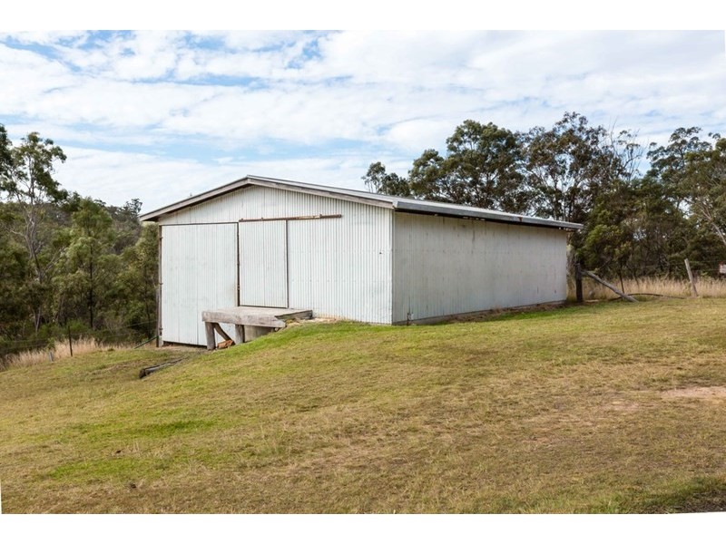 000 Three Mile Road, Crows Nest QLD 4355