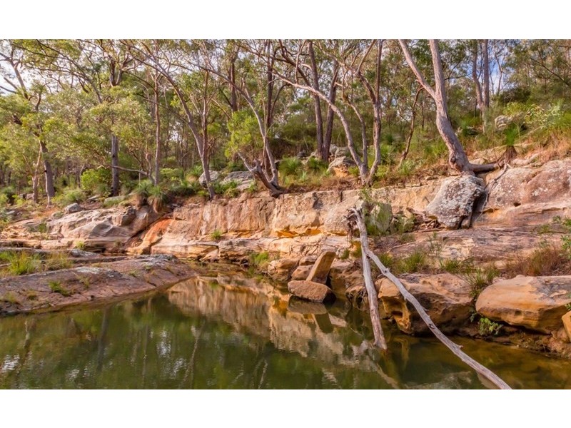 000 Three Mile Road, Crows Nest QLD 4355