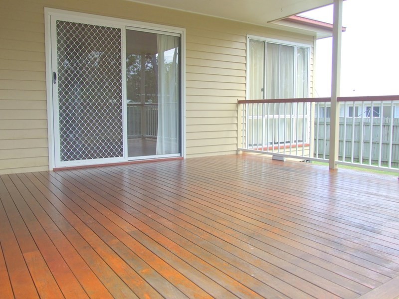 26 Samuel Avenue, Crows Nest QLD 4355