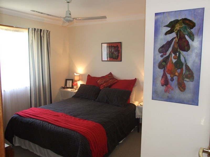 3 Olsen Drive, Crows Nest QLD 4355