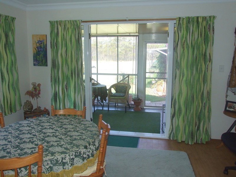 3 Olsen Drive, Crows Nest QLD 4355