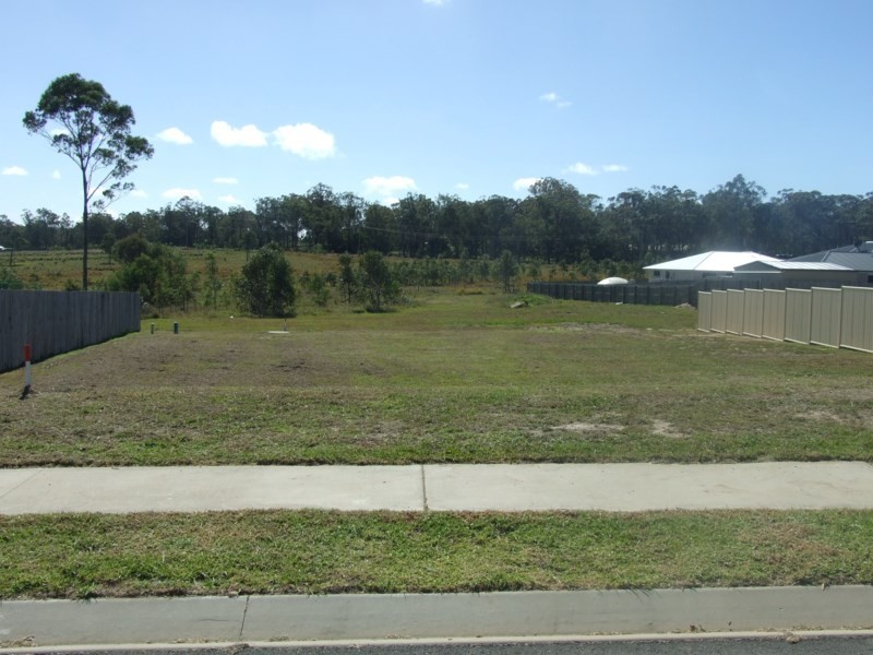 8 Cedarwood Drive, Crows Nest QLD 4355