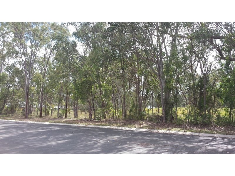 2 Chas Road, Crows Nest QLD 4355