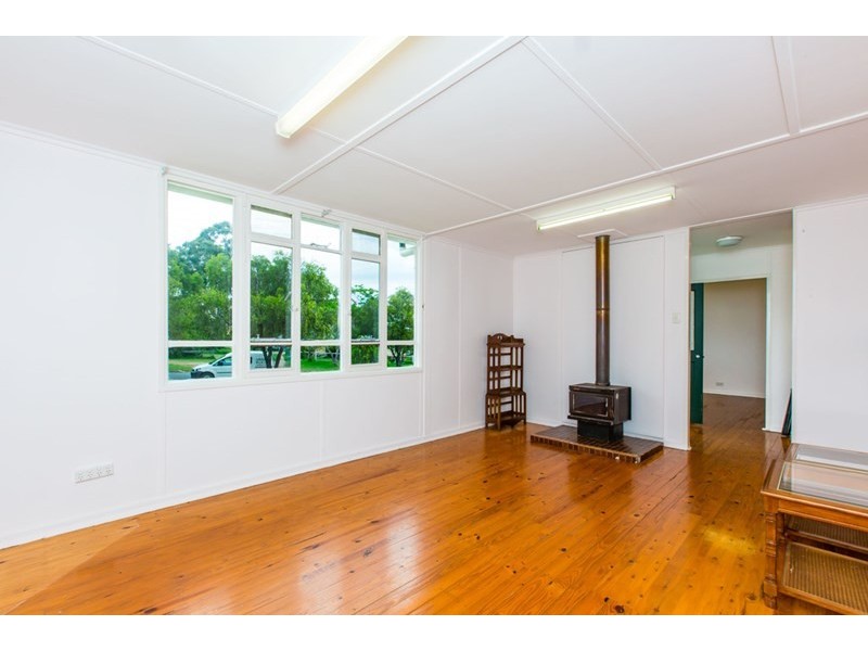 26a South Street, Crows Nest QLD 4355