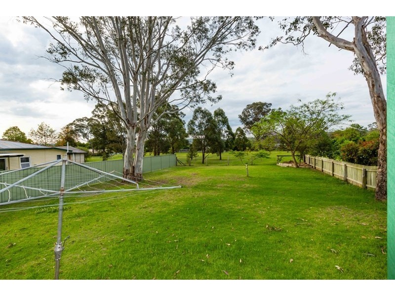 26a South Street, Crows Nest QLD 4355