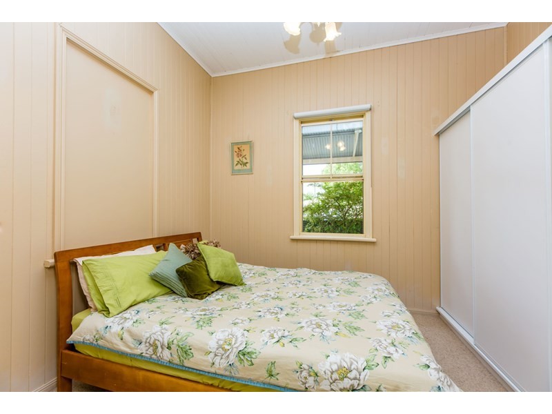 28 Nolan Street, Crows Nest QLD 4355