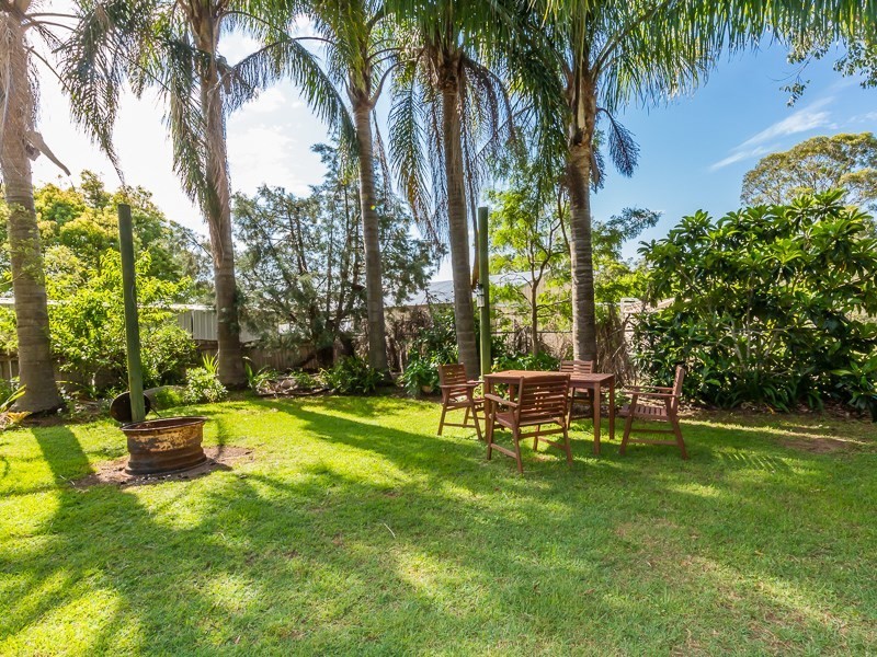 8 Albert Street, Crows Nest QLD 4355