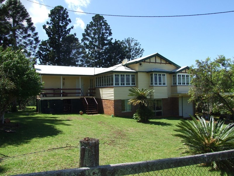 447 National Park Road, Ravensbourne QLD 4352