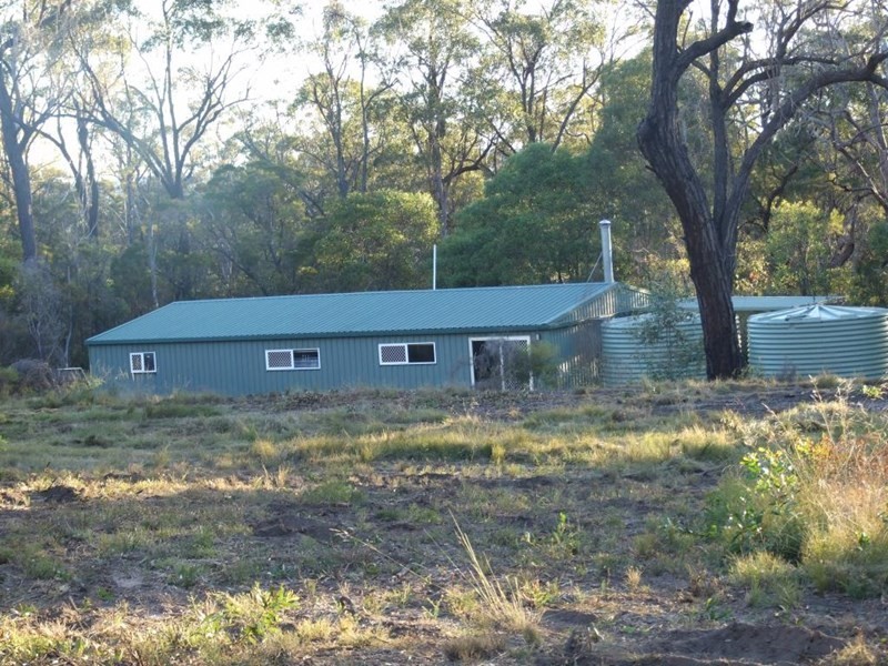 90 Old Emu Creek Road, Emu Creek QLD 4355