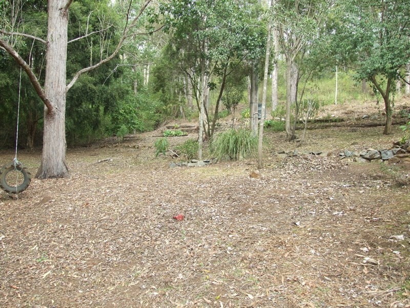 185 Post Office Road, Ravensbourne QLD 4352