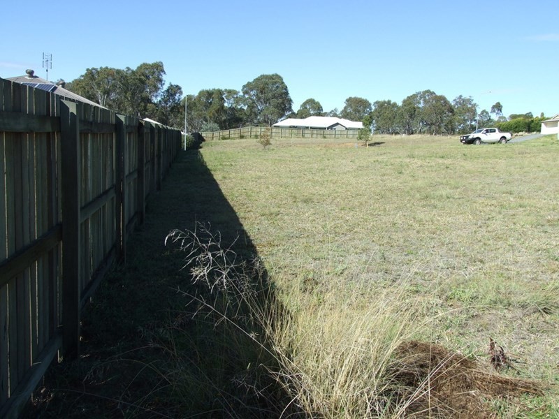 L 93 Lewis Street, Crows Nest QLD 4355