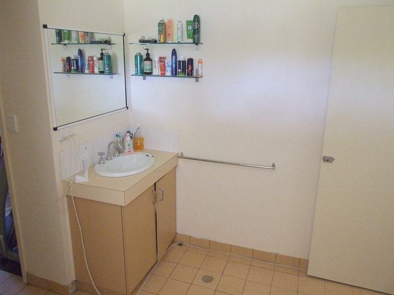 664 Austin Road, Crows Nest QLD 4355