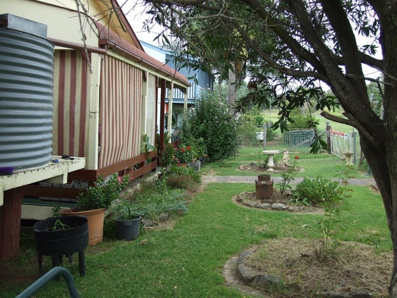 13 McDougall Street, Cooyar QLD 4402