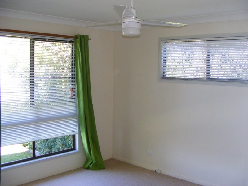 7 Railway Terrace, Crows Nest QLD 4355