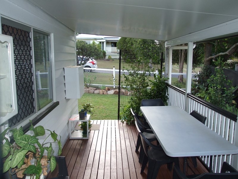 6 Andrews Road, Crows Nest QLD 4355