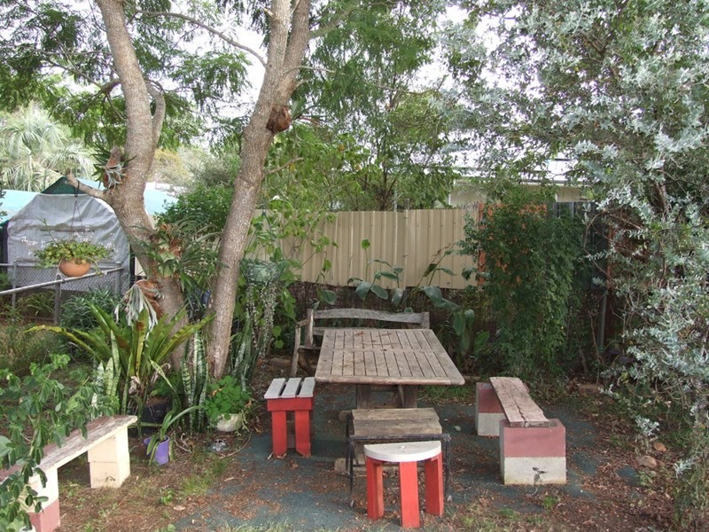 6 Andrews Road, Crows Nest QLD 4355