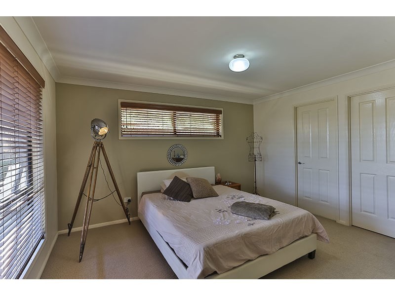 5 Matthew Court, Crows Nest QLD 4355