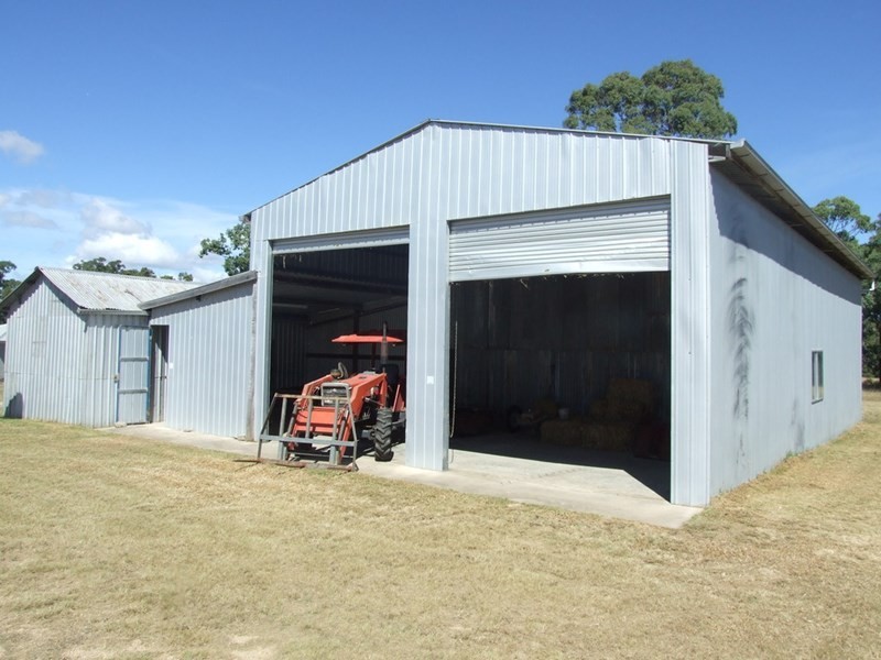 6009 New England Highway, Crows Nest QLD 4355