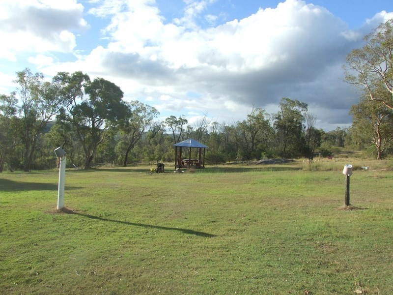 29 Pinnell Road, Crows Nest QLD 4355