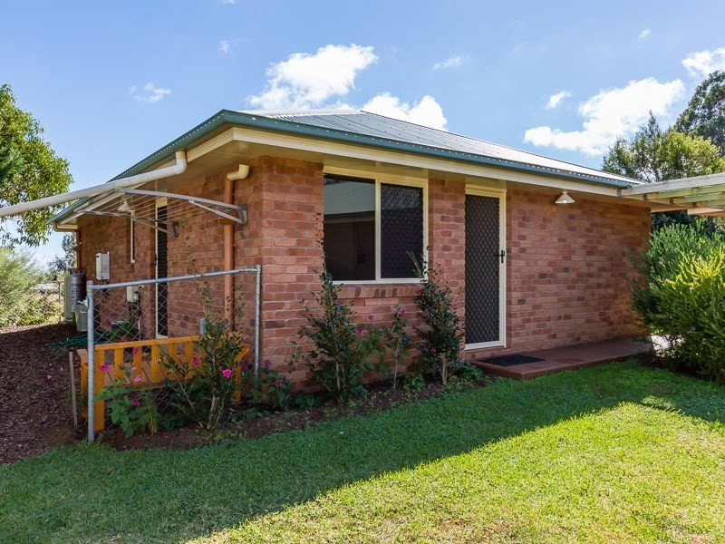 18 Bowtell Drive, Highfields QLD 4352