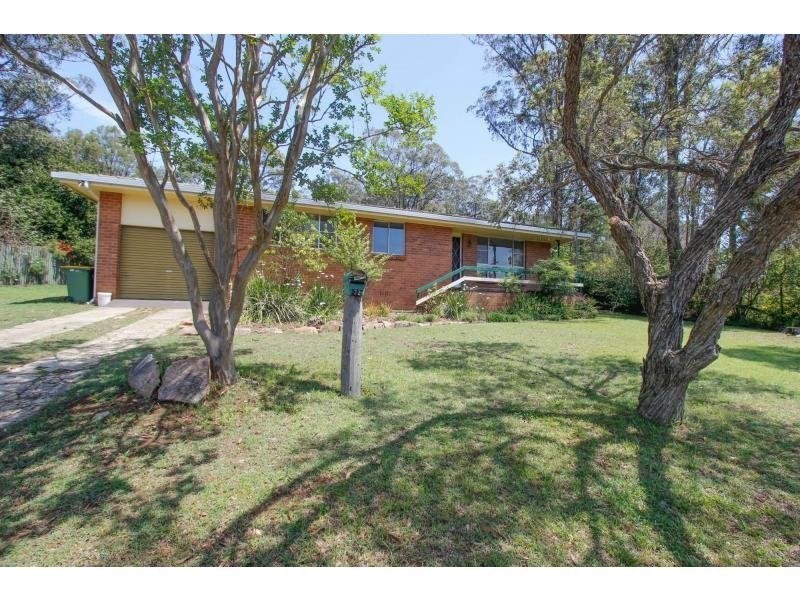 32 Railway Terrace, Crows Nest QLD 4355