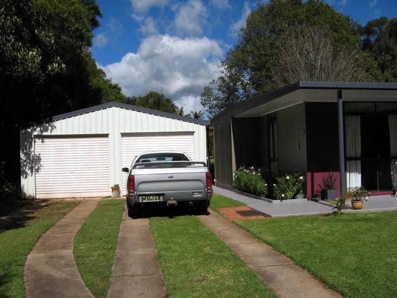 4 Mogg Road, Hampton QLD 4352