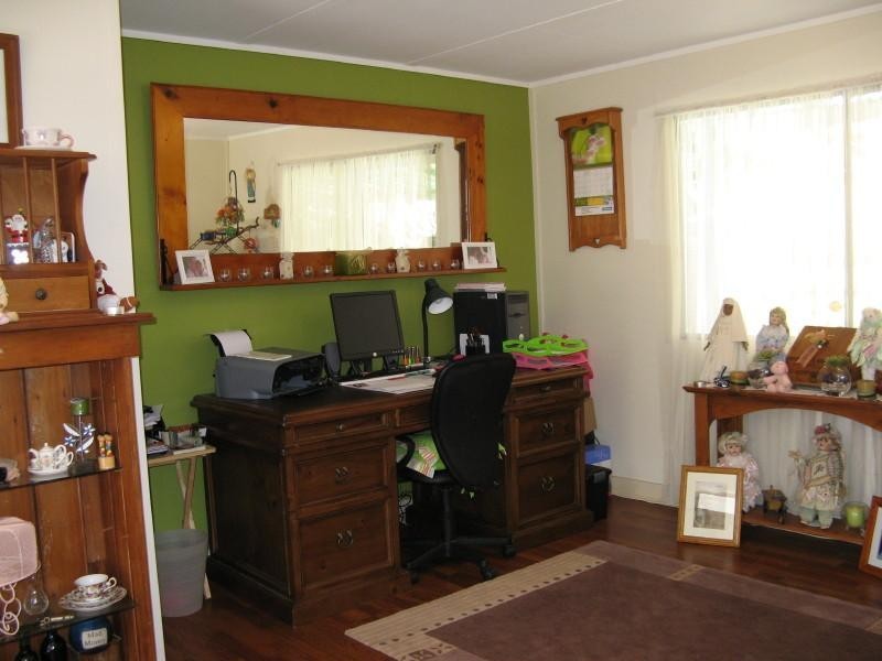 4 Mogg Road, Hampton QLD 4352