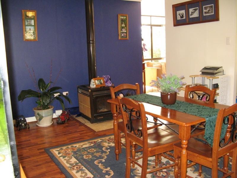 4 Mogg Road, Hampton QLD 4352