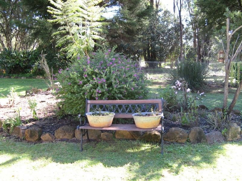 4 Mogg Road, Hampton QLD 4352