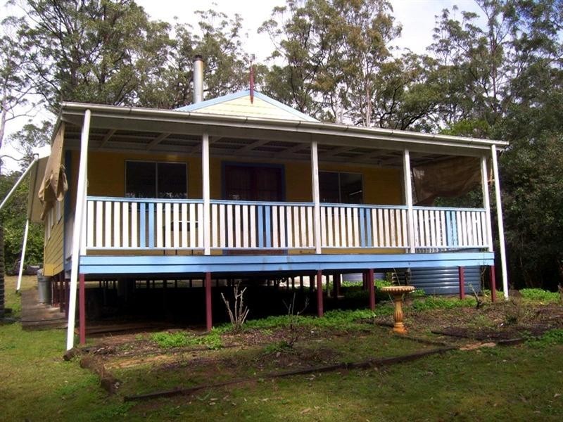 30 McErlean Road, Ravensbourne QLD 4352