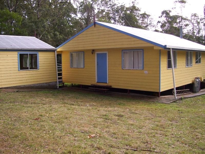 30 McErlean Road, Ravensbourne QLD 4352