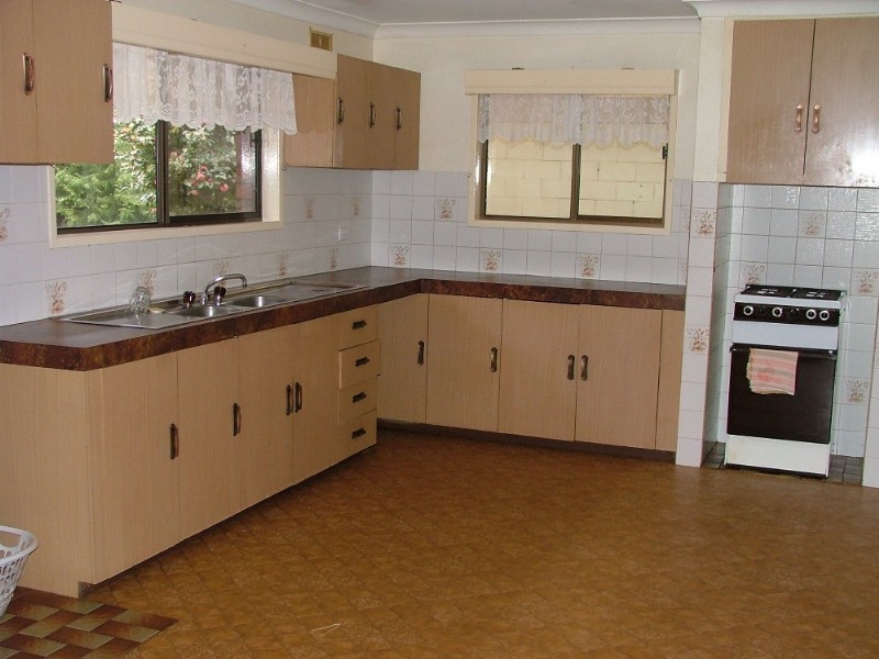 Ravensbourne QLD 4352