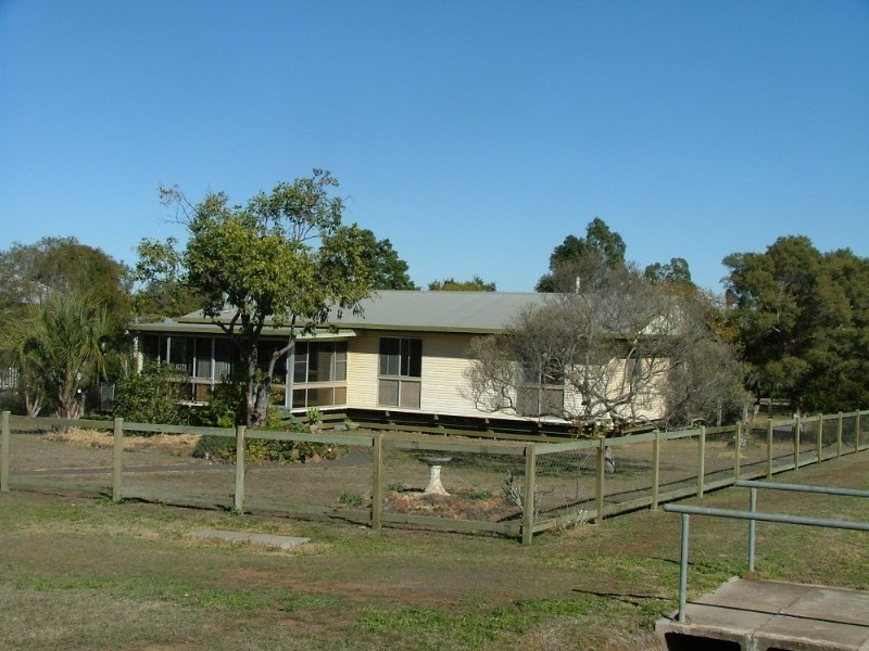 45 Mocatta Street, Goombungee QLD 4354