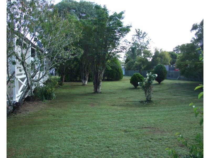 18 Sharp Street, Crows Nest QLD 4355