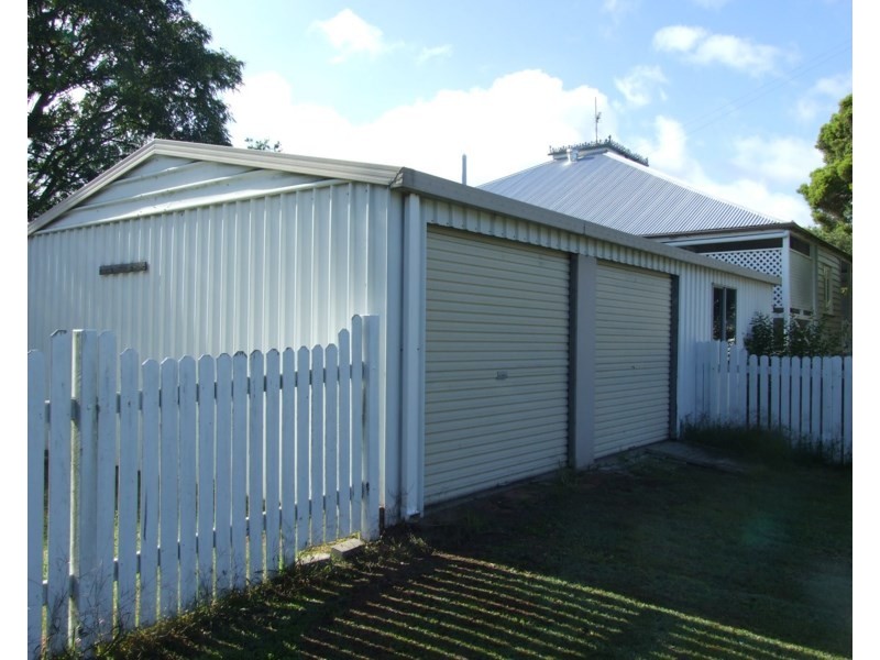 18 Sharp Street, Crows Nest QLD 4355