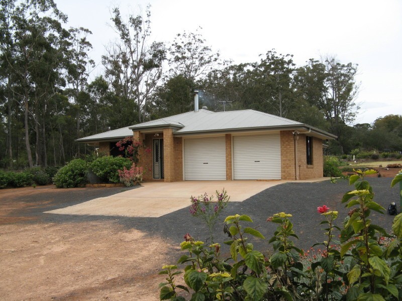 14 Davidson Lane, Hampton QLD 4352