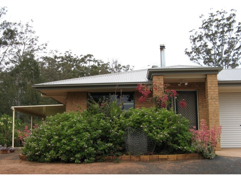 14 Davidson Lane, Hampton QLD 4352