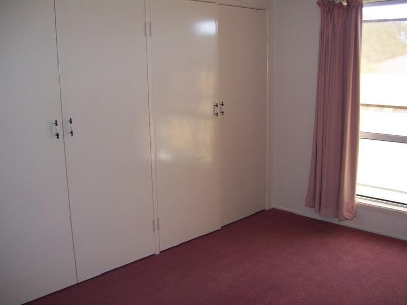 2 Parkland Drive, Crows Nest QLD 4355