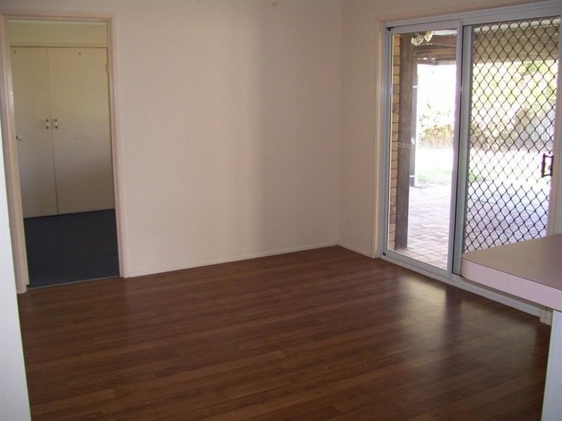 2 Parkland Drive, Crows Nest QLD 4355