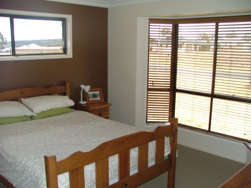 5 Jane Street, Crows Nest QLD 4355